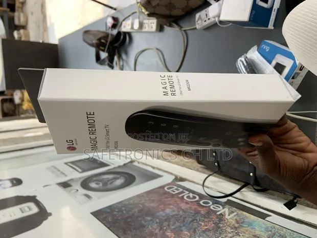 Original Black Magic Smart MR 21 Remote · Photo 1