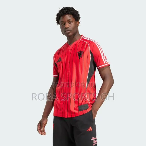 Manchester United Baseball Jersey · Photo 1