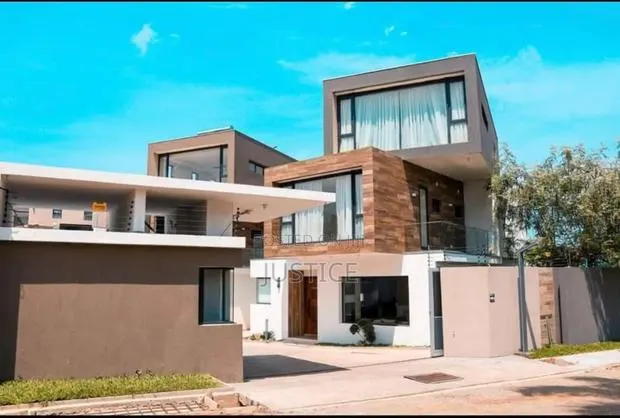 4bdrm Townhouse/Terrace in Cantonments, US Embassy Area for sale · Photo 1