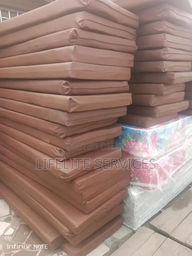 4" Students Mattress+ Free Pillow(Latex Foam) · Photo 2