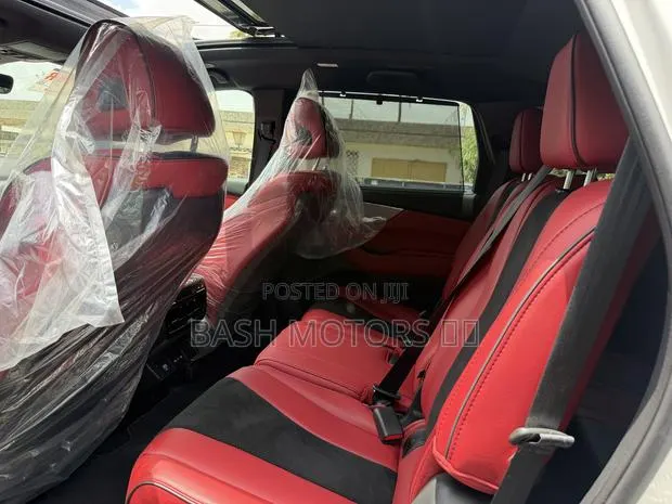Acura MDX w/A-Spec Package 2026 White · Photo 1