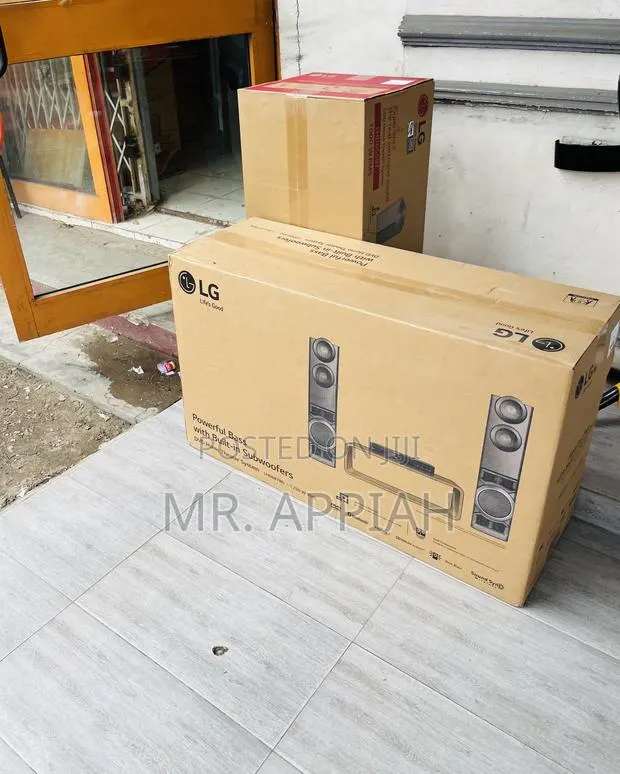 Check Out Lovely Lg Lhd687bg Audio Sound Bar(1250w). · Photo 1