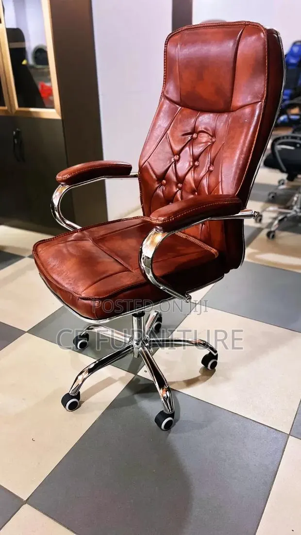 Executive Office Chair · Photo 1