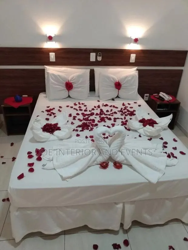 Honeymoon Décor · Photo 1