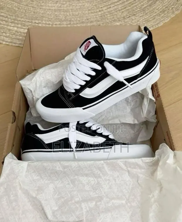 Vans Knu Skool · Photo 1