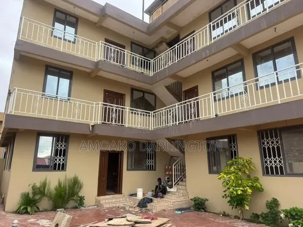 3bdrm House in Ad Ventires, Mile 7 for rent
