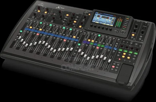 Original Behringer X32 Digital Mixer · Photo 1