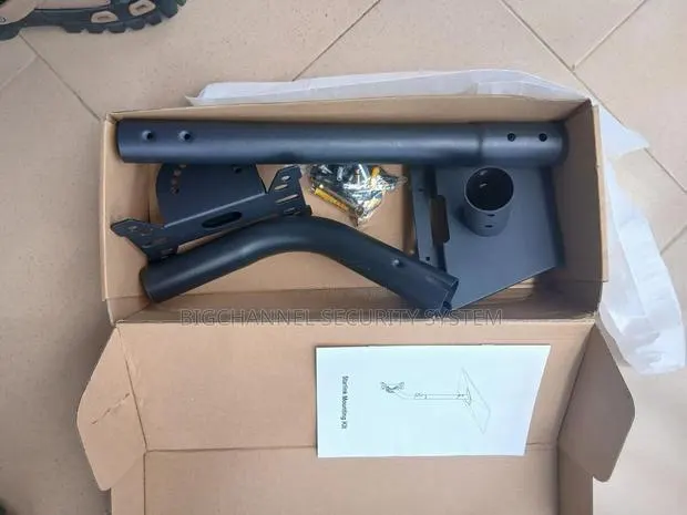 Starlink Standard Mounting Kit · Photo 1