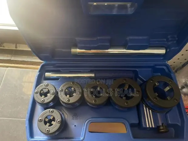 Pipe Threading Set · Photo 1