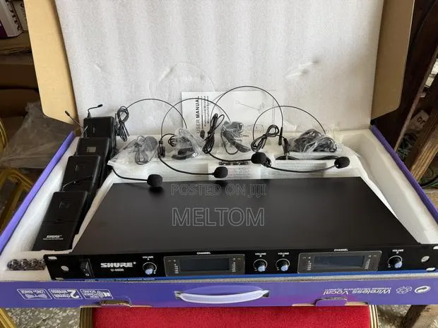 Shure U-6600 4in1 Professional Wireless Head and Lapel Microphone · Photo 1