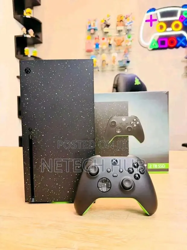 Limited Edition Xbox 2tb With 16games · Photo 1