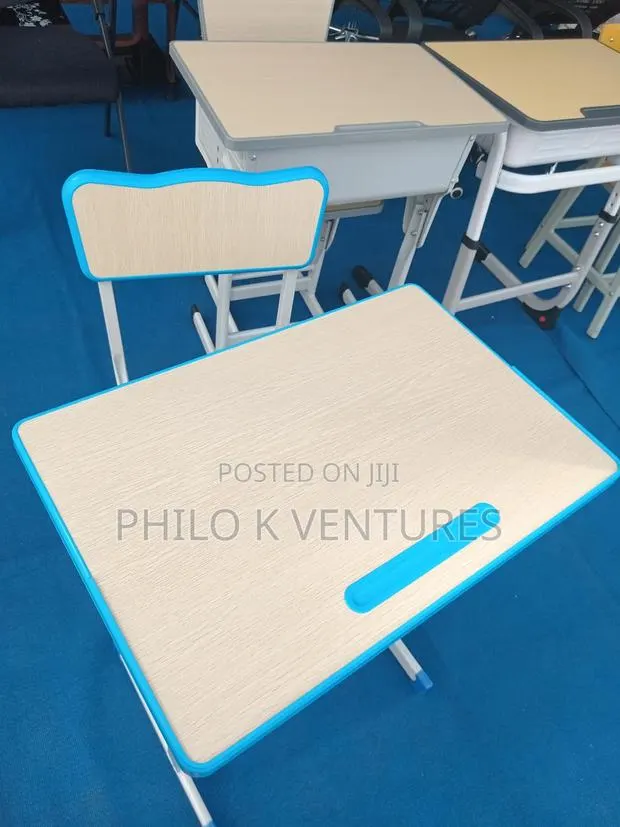 School/Students Study Desk · Photo 1