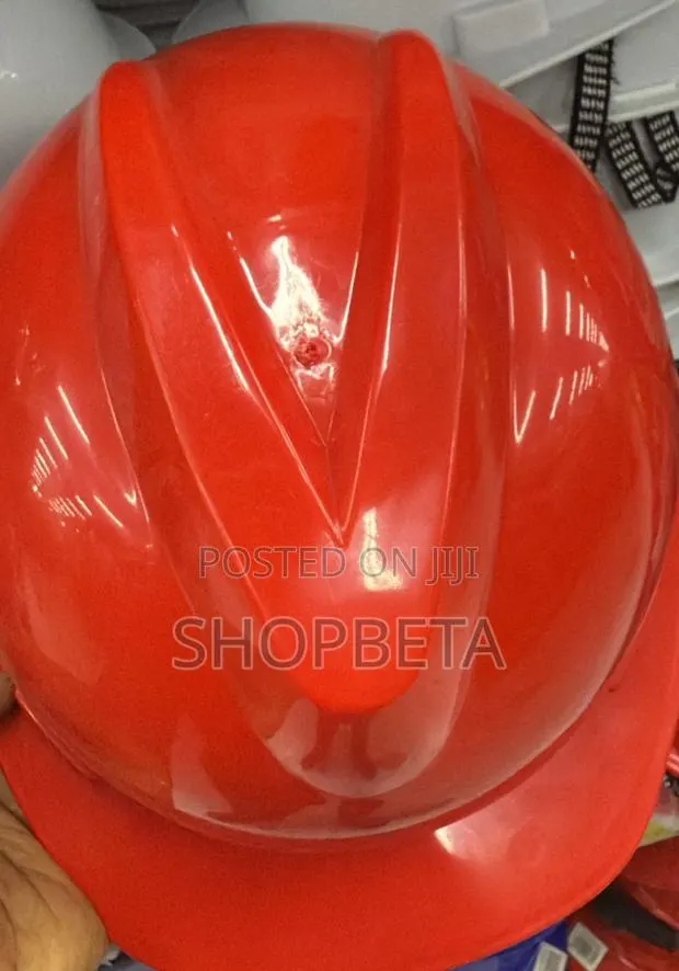 V-gard Safety Helmet – Reliable Head Protection · Photo 1