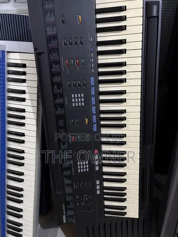 Yamaha PSR 2500 · Photo 1