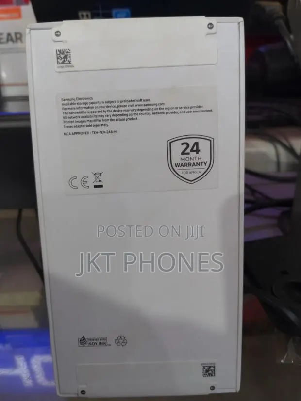New Samsung Galaxy A57 256 GB Gray · Photo 1