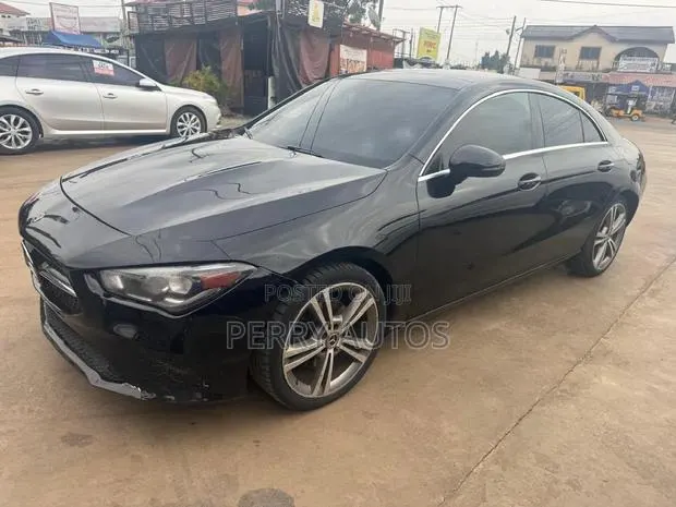 Mercedes-Benz C250 2021 Black · Photo 1