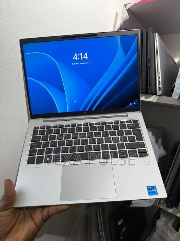 Laptop HP EliteBook 840 G10 16GB Intel Core i5 SSD 256GB · Photo 1