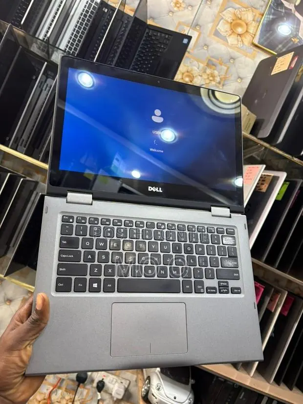 Laptop Dell Inspiron 11 3195 2-in-1 8GB Intel Core i7 SSD 256GB · Photo 1