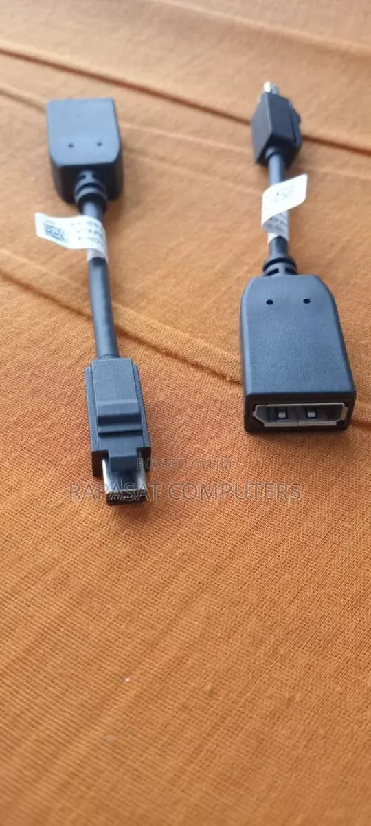 Mini Dp Male to Dp Female Converter · Photo 1