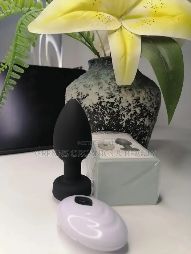 Anal Plug Vibrator With Wireless Remote Control · Photo 1