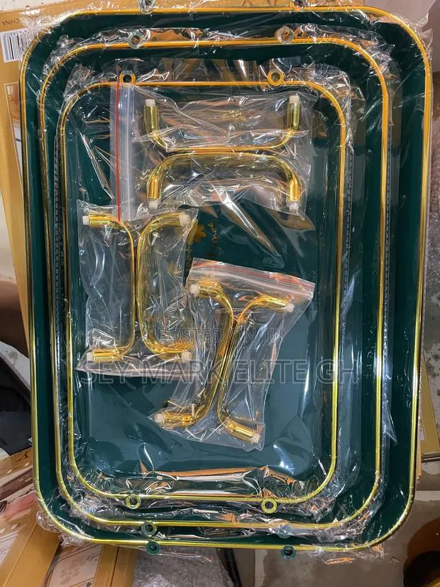 3 Set Serving Tray · Photo 5