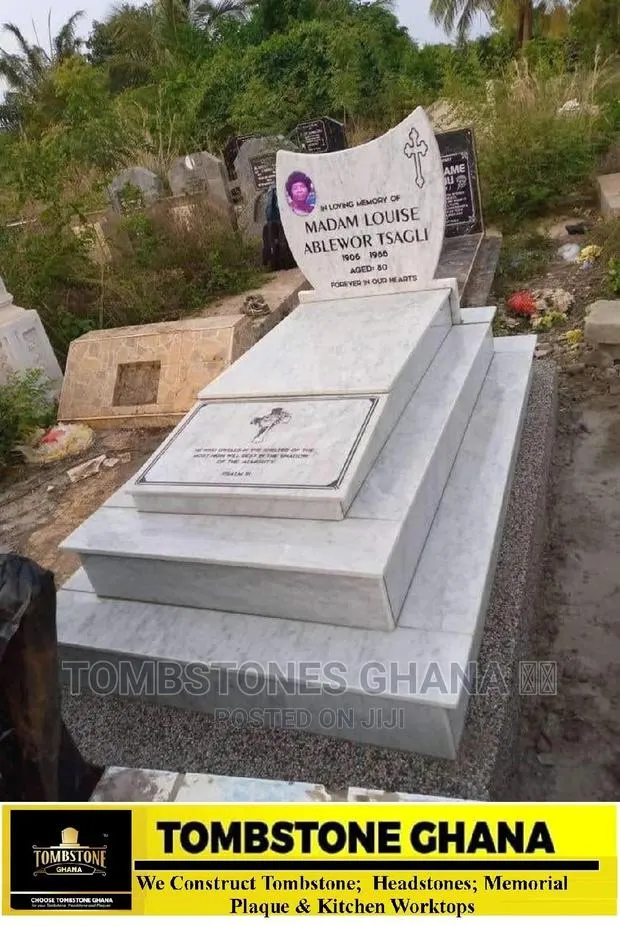 Marble Tombstone · Photo 1
