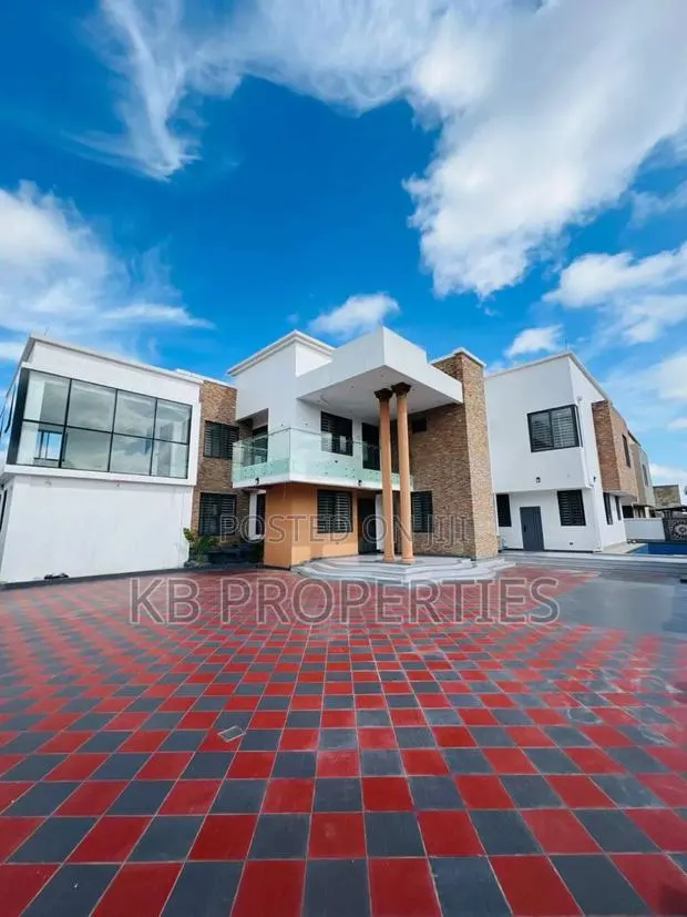 5bdrm House in Kb Properties, East Legon for sale · Photo 1