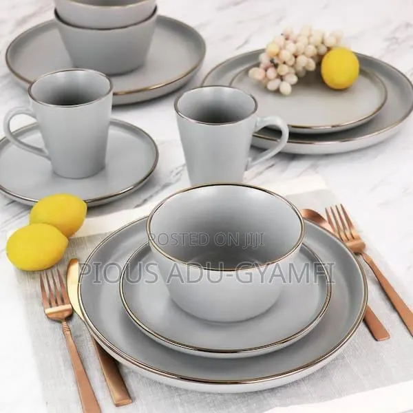 16 Pieces Dinner Set · Photo 1