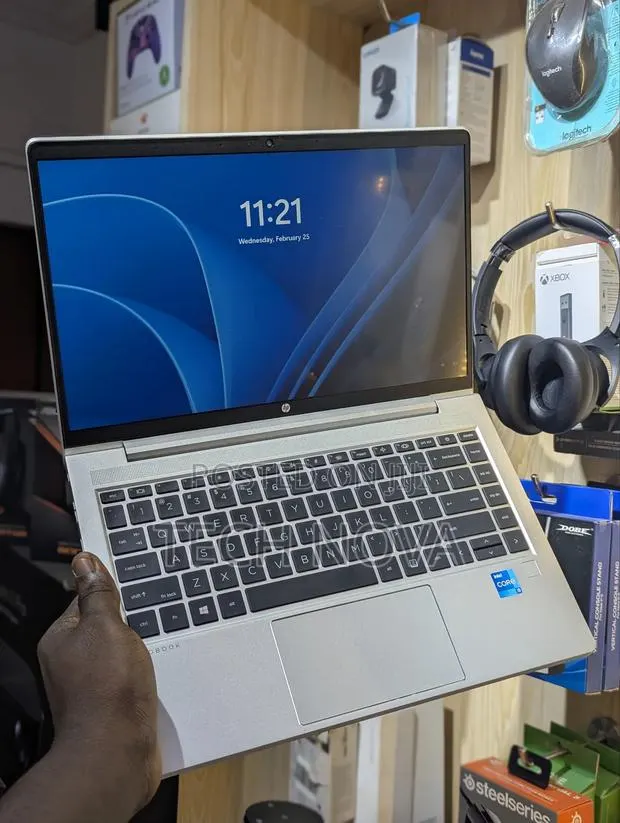 Laptop HP ProBook 640 G8 8GB Intel Core i5 SSD 512GB · Photo 1
