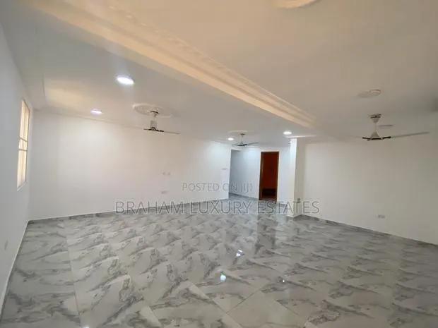 3bdrm Apartment in Braham Luxury, Tseaddo for rent · Photo 1