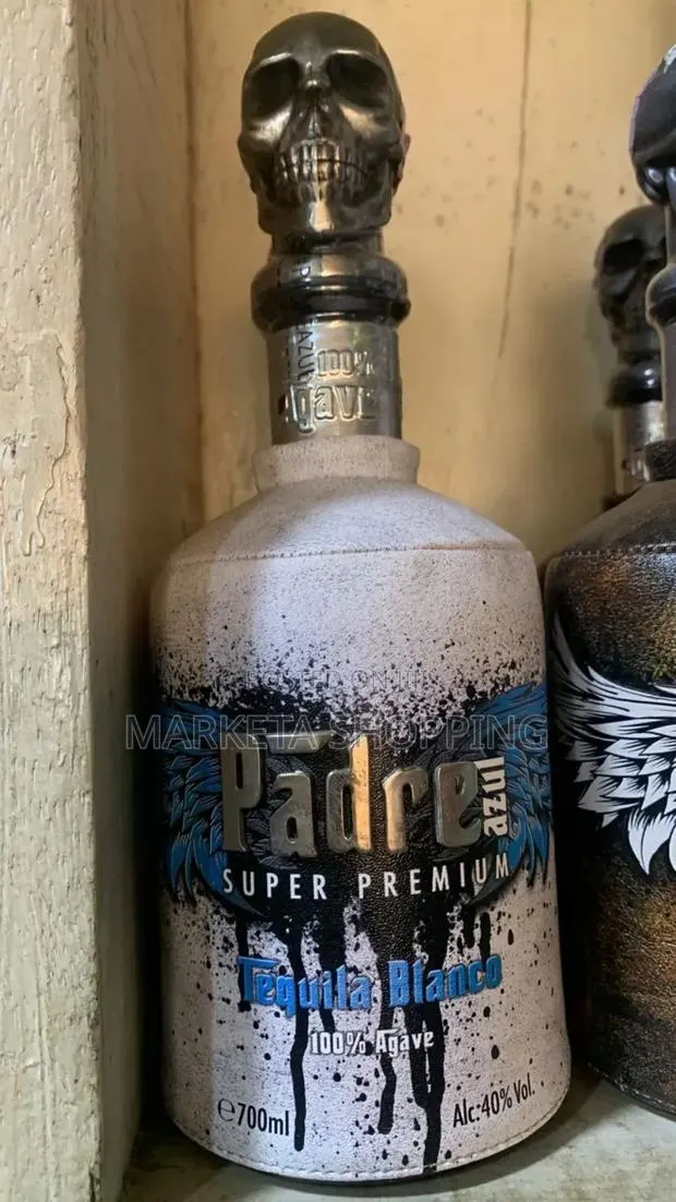 Padre Azul Super Premium Tequila Blanco 700ml · Photo 1