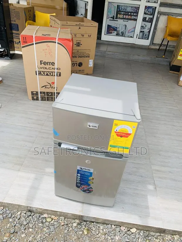 Unique Best Pearl Pf-235t Double-Door Table-Top Refrigerator · Photo 1