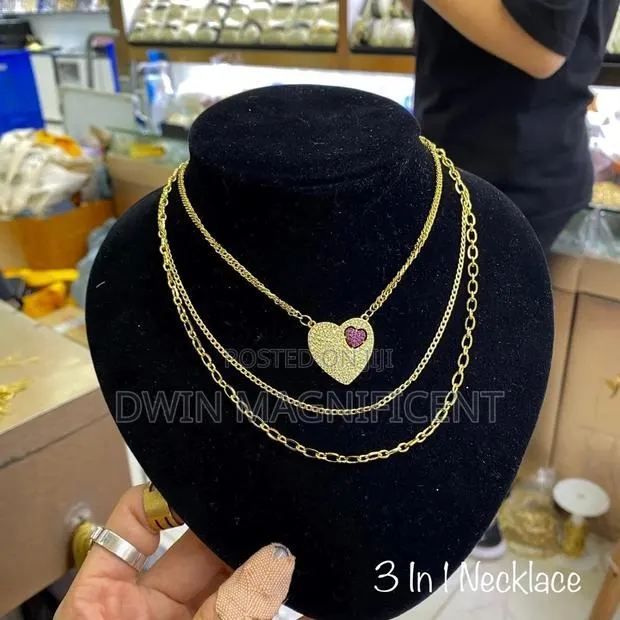 Original Chains · Photo 1