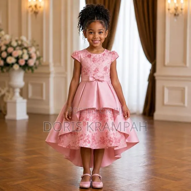 Ball Gowns · Photo 1