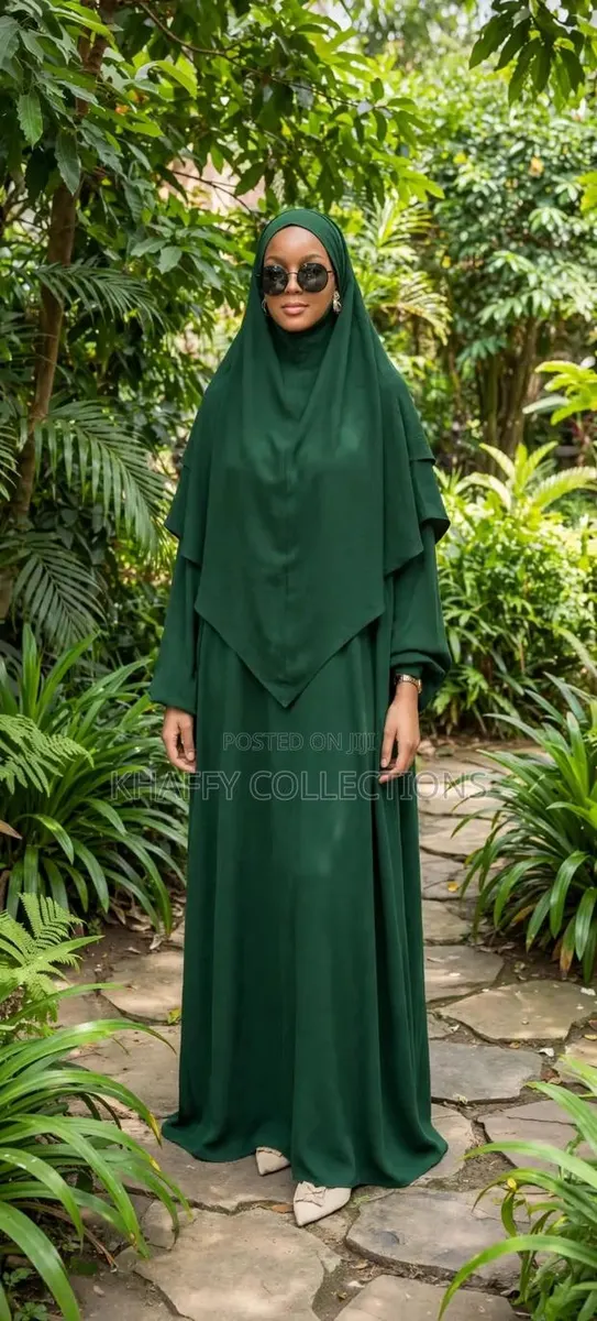 Emerald Green Double Layer Hijab Abaya Set · Photo 1