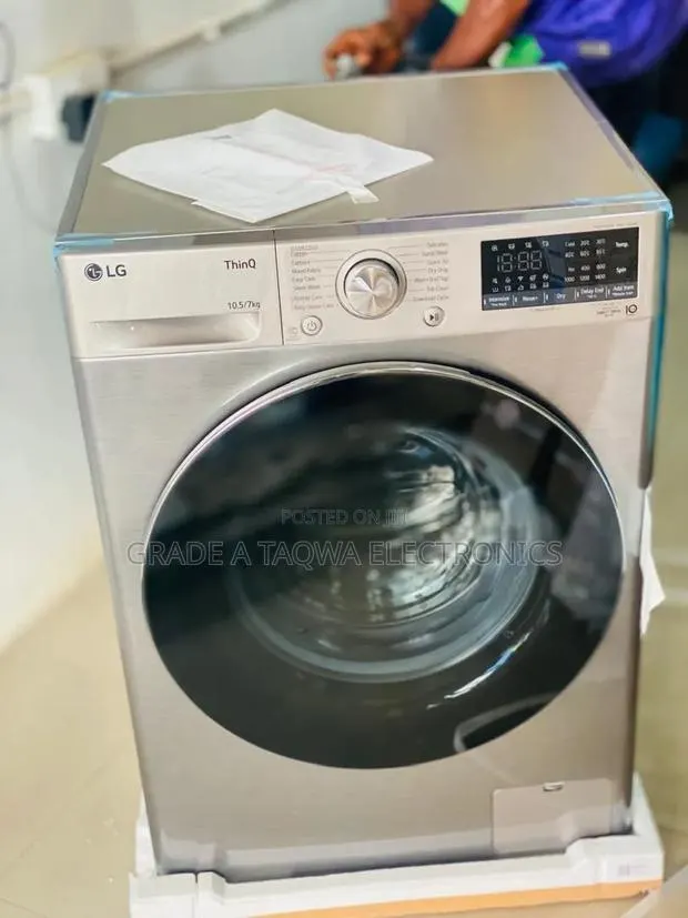 Efficiency LG 10.5 Wash and Dry Washing Machine · Photo 1