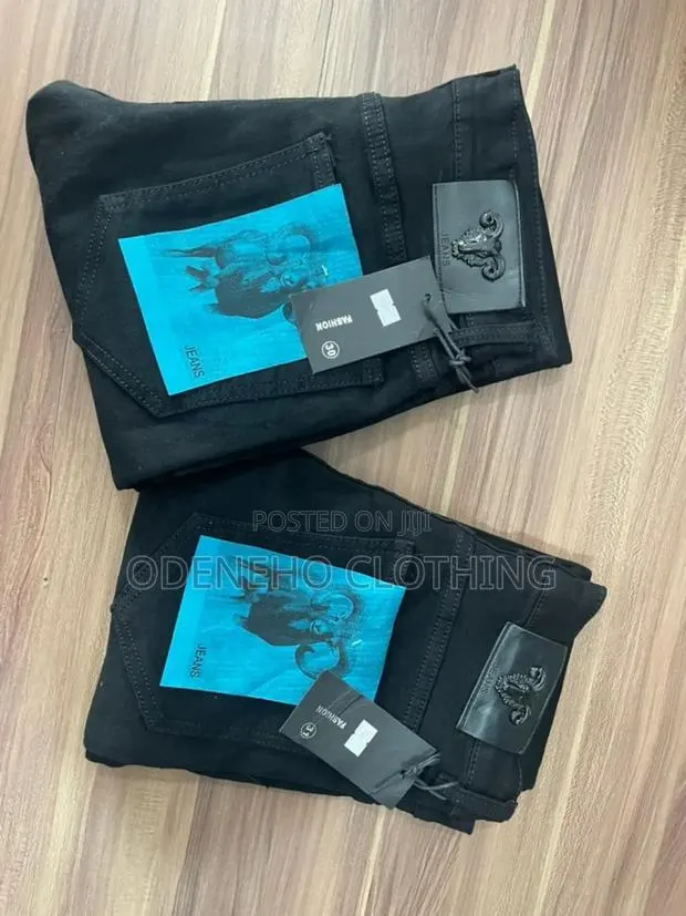 Straight Black Men Jeans Trousers · Photo 2