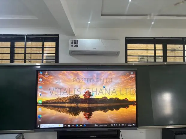 Smart Interactive Board · Photo 1