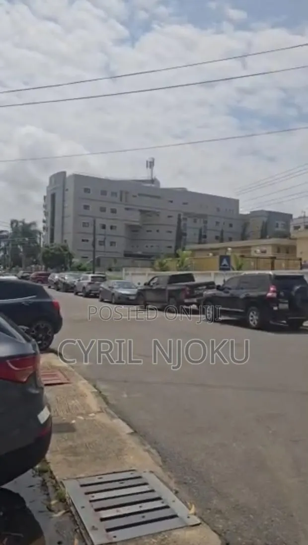 2 Plots of Land and Boys Quarters for Sale at the Bank Hospital Canton · Photo 1
