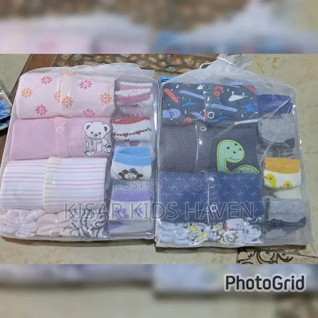 Baby Sleep Suits (3pcs) With Socks (4pcs) ,Wash Cloth 3pcs · Photo 1