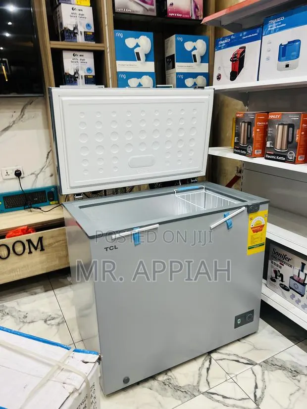 Single Door TCL 200liters Electric Chest Freezer(Gray) · Photo 1