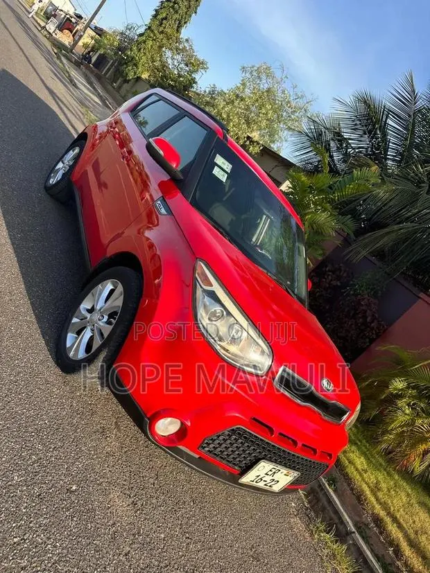 Kia Soul ! 4dr Wagon (2.0L 4cyl 6A) 2014 Red · Photo 1