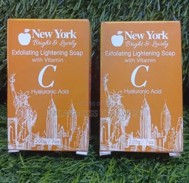 New York Bright Lovely Exfoliating Lightening Soap. 200g · Photo 1