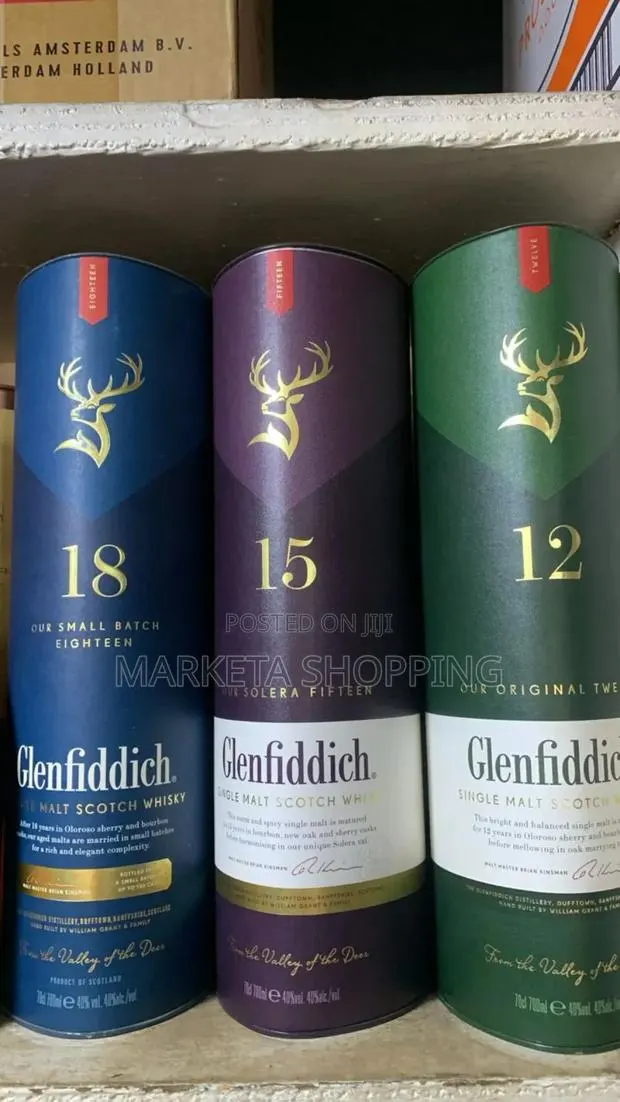 Glenfiddich Scotch Whisky 700ml 18 Years · Photo 1