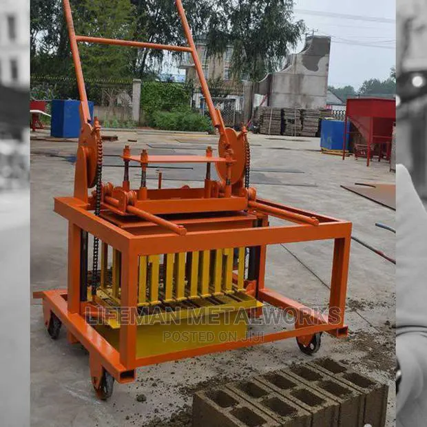 Egg Layer Block Making Machine · Photo 1