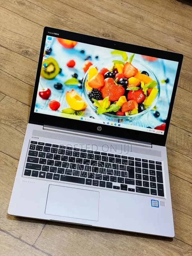Laptop HP ProBook 450 G6 8GB Intel Core i5 HDD+SSD 640GB · Photo 1