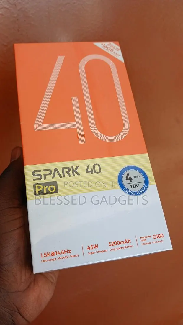New Tecno Spark 40 Pro 256 GB Black · Photo 1