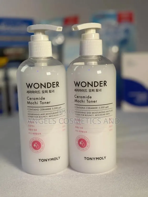 Tony Moly Wonder Ceramide Mochi Milky Toner · Photo 1