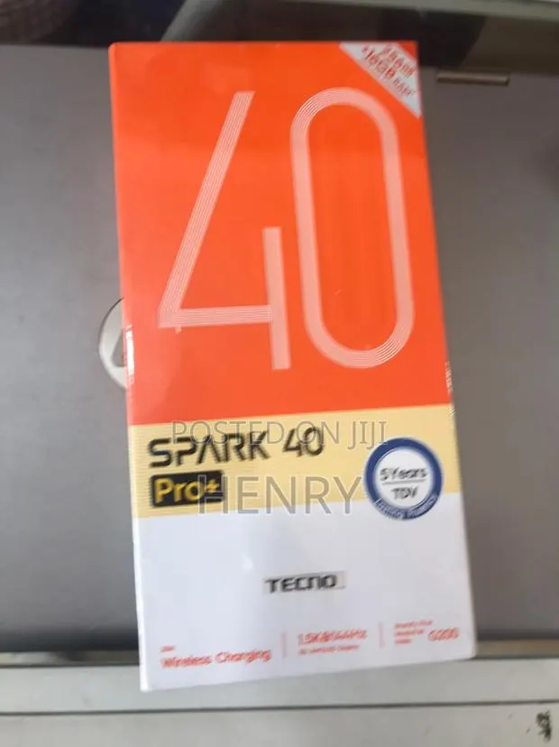 New Tecno Spark 40 Pro+ 256 GB Black · Photo 1