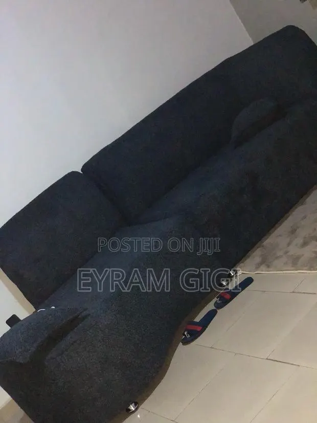 Four in One Seater Sofa · Photo 1